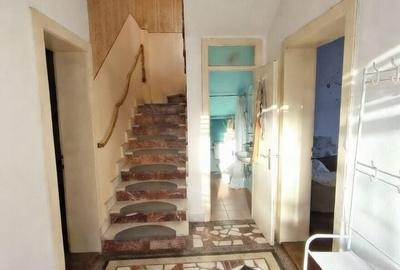 Casă cu 4 camere cu Teren 1000 Mp în Central - 4