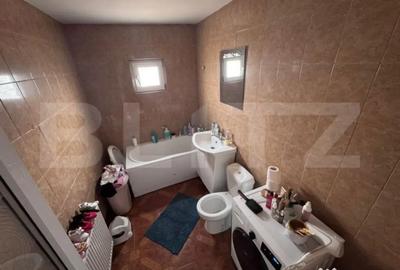 Apartament cu 2 camere semidecomandat, mobilat în Micro 11 - 6