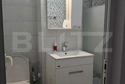 Apartament cu 3 camere decomandat în Micro 6 - 2