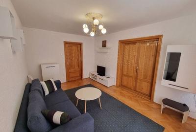 Apartament 4 camere, Târgu Jiu – strada General Christian Tell - 1