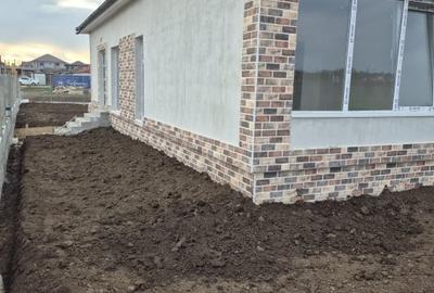 CASA PARTER LAZU | TEREN PROPRIETATE | 3 CAMERE | - 1