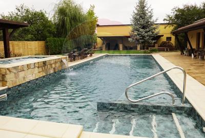 Vilă cu parc, piscină, jacuzzi și foișor, panouri fotovoltaice - 5