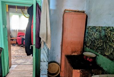 Predeal,P+1,casa din busteni,in spatele terenului-raul Prahova,posibil extindere - 18