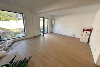 Casă individuală cu 5 camere cu Canalizare în Central - 7