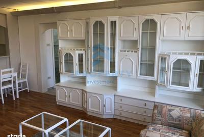 Apartament cu 3 camere, mobilat în Sala Palatului