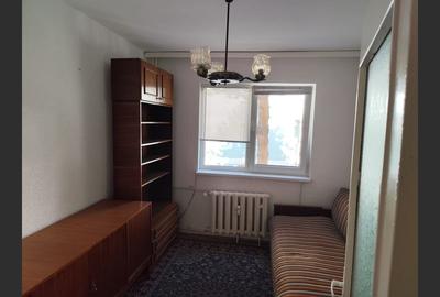 Vand apartament cu 4 cam decomandate ,et 2,zona George Enescu - 4