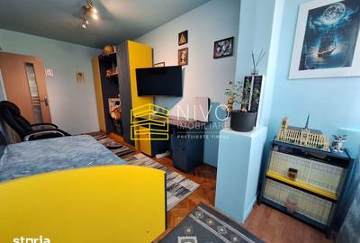 Apartament cu 3 camere decomandat, mobilat în Mureșeni