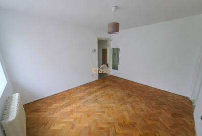 Apartament cu 3 camere semidecomandat în Gheorgheni