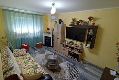 Apartament cu 2 camere decomandat în Apollo - 1