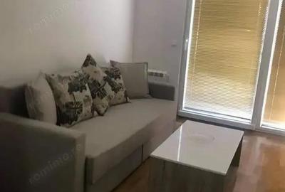 Garsonieră decomandată în 13 Septembrie - 2