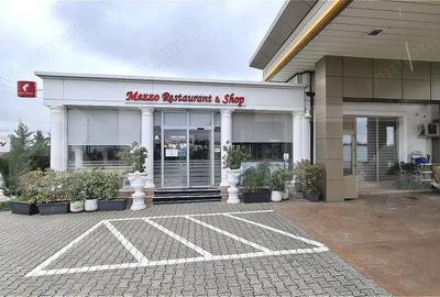 Spațiu comercial, de 500 mp, în Central