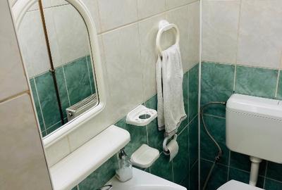 Apartament cu 3 camere decomandat în Apărătorii Patriei - 7
