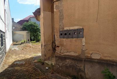 Casă cu 4 camere în Central - 8