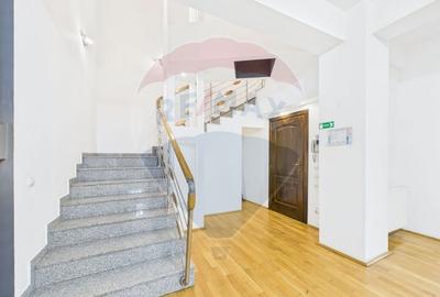 Apartament cu 5 camere decomandat, mobilat în Herăstrău - 14