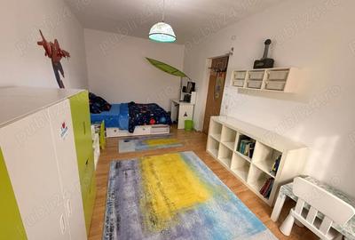 Apartament cu 3 camere semidecomandat în Florești - 1