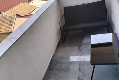 Apartament cu 2 camere decomandat în Central - 2