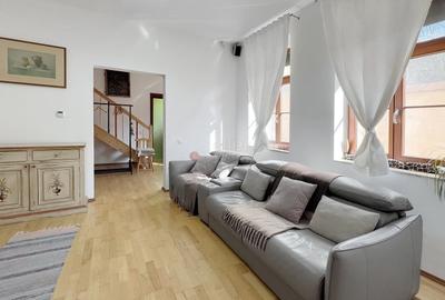 Casă individuală cu 3 camere cu Canalizare în Schei - 4