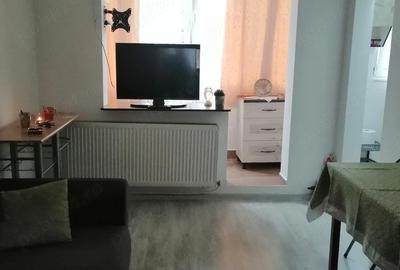 Garsonieră decomandată în Micălaca