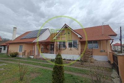 Casă individuală cu 5 camere cu Teren 3785 Mp în Brâncovenești - 2