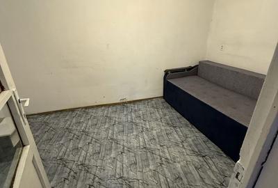 Casă cu 3 camere cu Teren 30 Mp în Central - 8