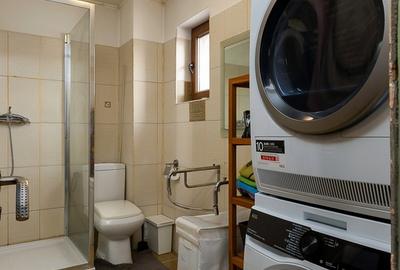 Casă cu 6 camere cu Teren 286 Mp în Eroii Revoluției - 7