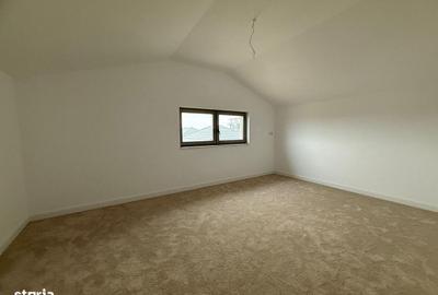 Casă cu 6 camere cu Teren 460 Mp în Circumvalațiunii - 5