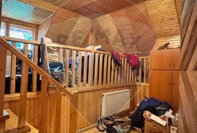 Vila de vanzare in Rucar 9 camere, gradina generoasa, zona lini?tita - 4