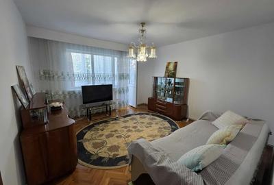 Apartament cu 2 camere decomandat, mobilat în Bălcescu - 7