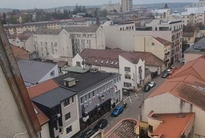 Apartament cu 2 camere decomandat în Central - 4