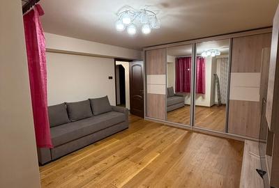 Apartament cu 3 camere decomandat în Militari