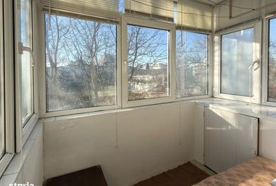 Apartament cu 2 camere semidecomandat, mobilat în Cornișa - 2