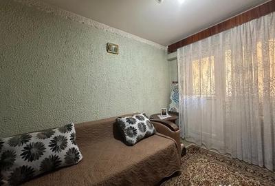 Apartament cu 3 camere decomandat în B-dul București - 6