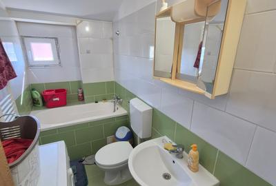 Apartament cu 2 camere decomandat în Spitalul Județean - 11