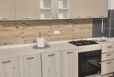 Apartamentul cu 2 camere de inchiriat în Avangarden 3, Brașov - 2