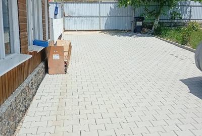 Casă cu 3 camere cu Teren 2072 Mp în Vama Seacă