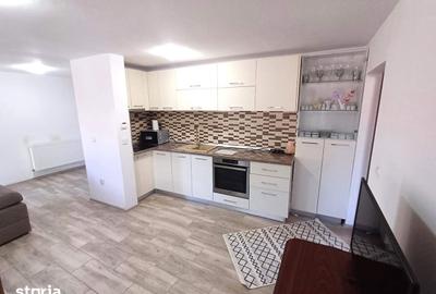 Casă cu 4 camere cu Teren 2050 Mp în Central - 12