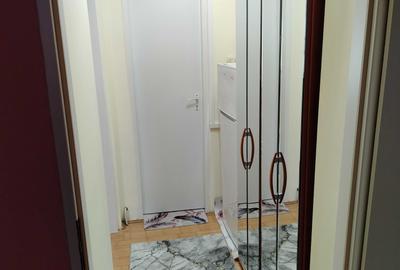 Apartament cu 2 camere semidecomandat în Vest