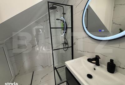 Casă cu 4 camere cu Teren 200 Mp în Central - 1