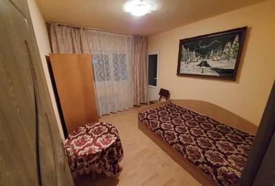 Apartament cu 3 camere decomandat în Independenței - 3