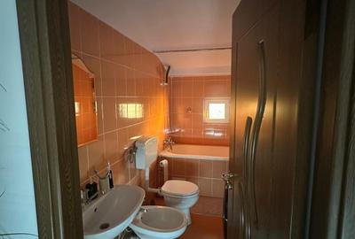 Apartament cu 2 camere decomandat, mobilat în Freidorf - 9