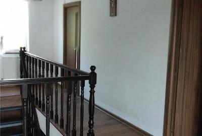 Casă în Ciocănăi - 9