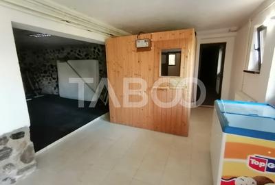 Pensiune 13 camere 16 bai sauna piscina si teren 1565 mp Cisnadioara - 6