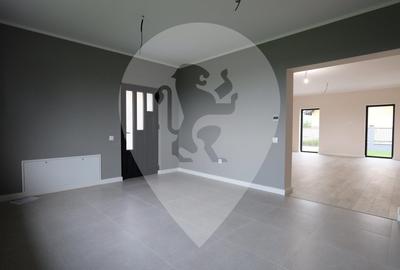 Casa cu 3 Camere Minimalista | Moderna | Cristian - 13