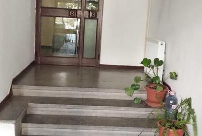 Garsonieră decomandată în Timpuri Noi