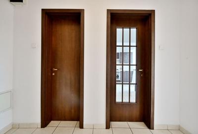Apartament cu 4 camere semidecomandat în P-ța Unirii - 19