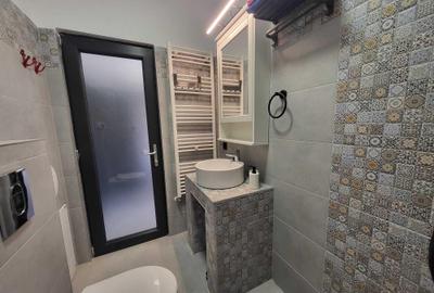 Casă cu 4 camere în Podeni - 2