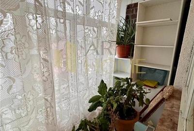 Vanzare apartament 4 camere, boxa si garaj propriu, in Ploiesti, zona Bd. Castan - 28
