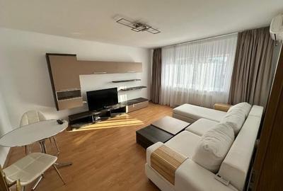 Apartament cu 3 camere decomandat, mobilat în Eroii Revoluției