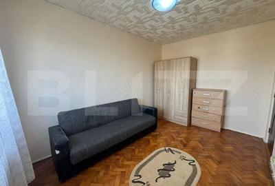 Apartament cu 3 camere semidecomandat în Central - 11