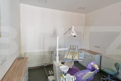 Spatiu comercial ultracentral, parter si etaj, 130 mp utili, acces stradal - 2